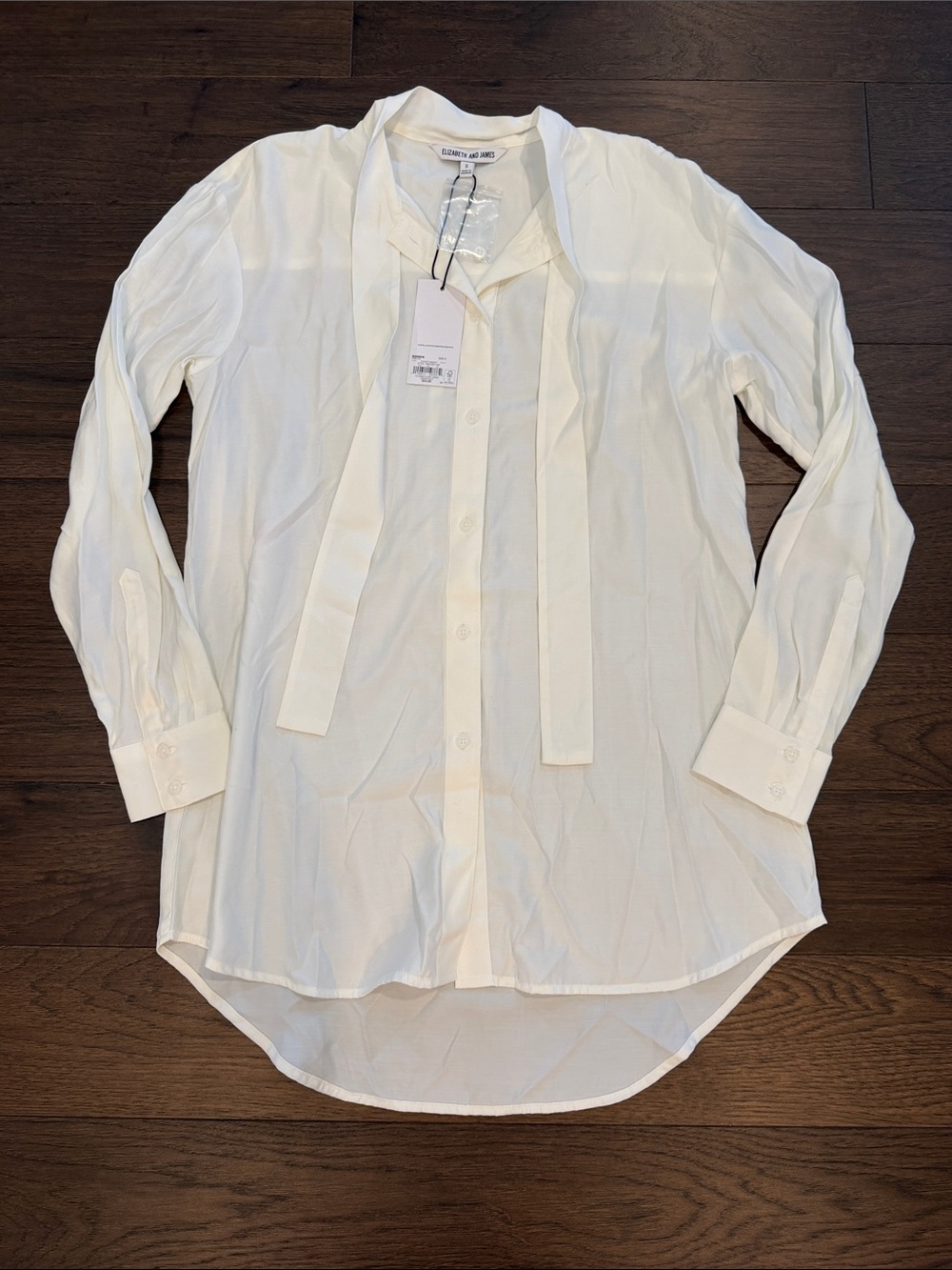 Elizabeth and James Off White Tie-Neck Button Down Shirt Small NWT - C67-076